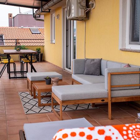 Jacqueline Apartment Pula Luaran gambar