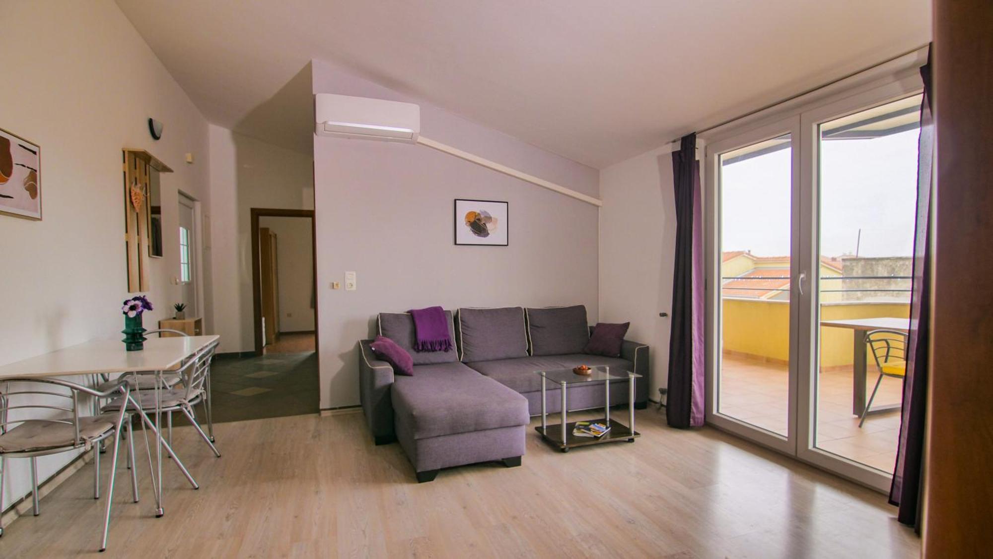 Jacqueline Apartment Pula Luaran gambar